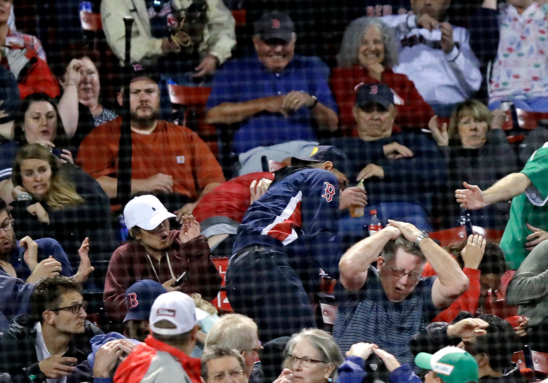 Illustration for article titled Fan Struck In Forehead By Flying Bat At Red Sox Game, Stretchered Off